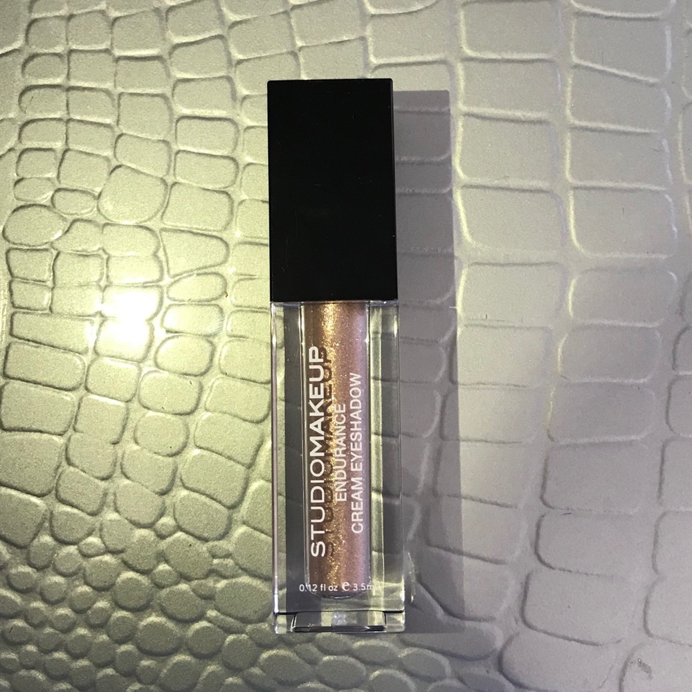 Studiomakeup cream eyeshadow